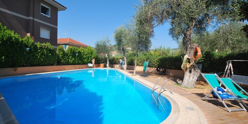 Casa Vacanze Orchidea Apartman Diano Marina Kültér fotó